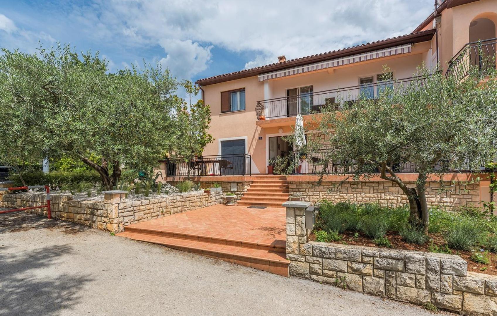 Apartments Zrnic Poreč Buitenkant foto